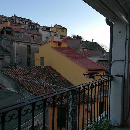 La Casa Di Luisa Apartment Santu Lussurgiu Bagian luar foto