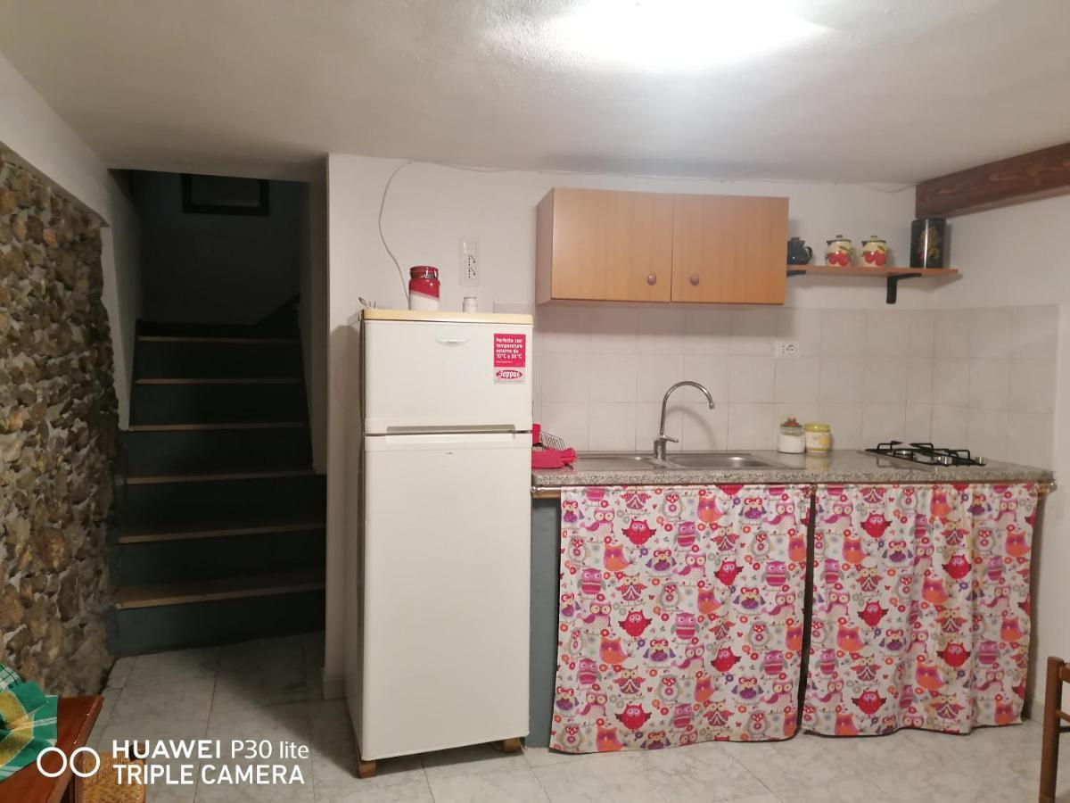 La Casa Di Luisa Apartment Santu Lussurgiu Bagian luar foto