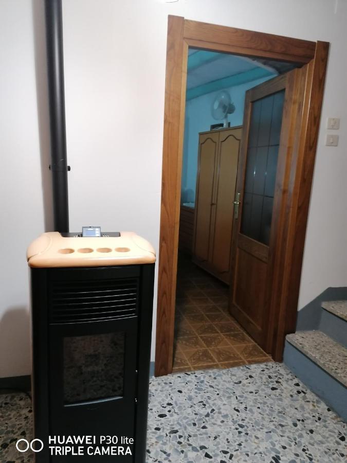 La Casa Di Luisa Apartment Santu Lussurgiu Bagian luar foto